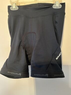 Endura Women’s Black Bike Shorts - High-Performance Cycling